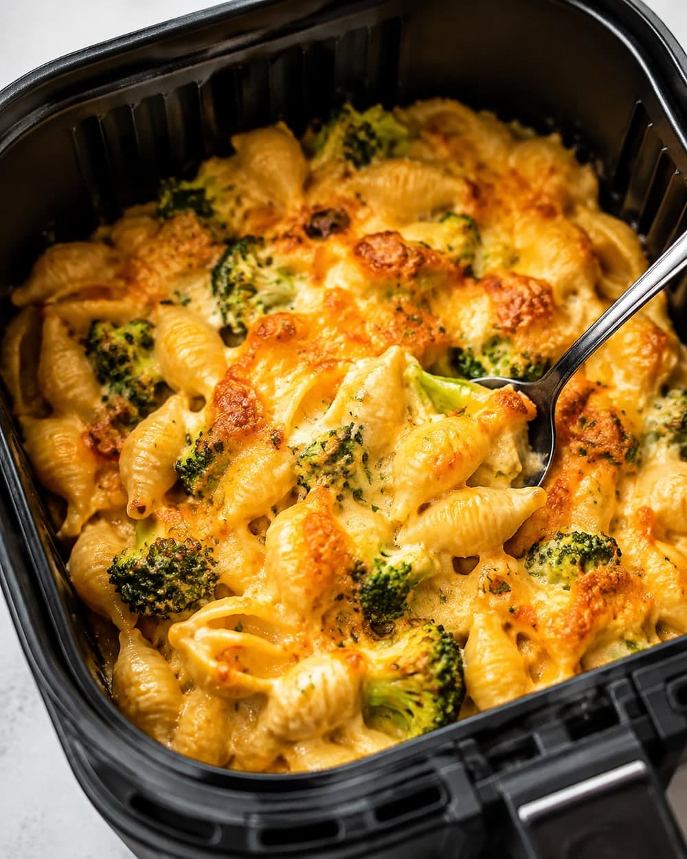 Cheesy Broccoli Shells