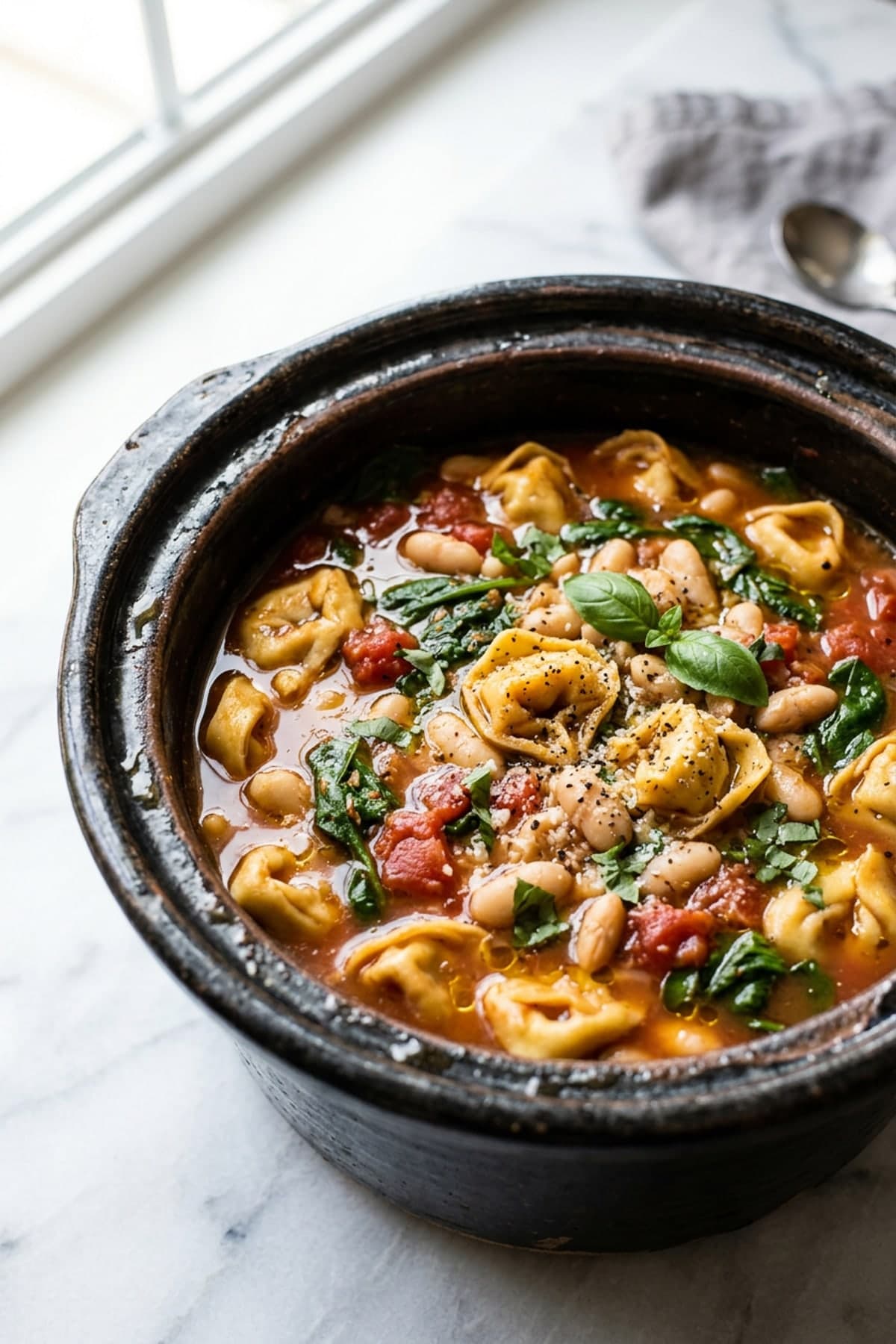 Crockpot White Bean Tortellini Soup